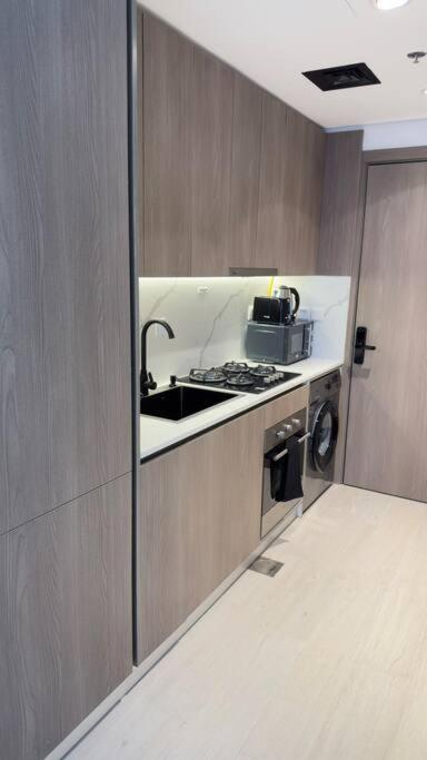 New! Modern Cosy Laya Heights Apartment