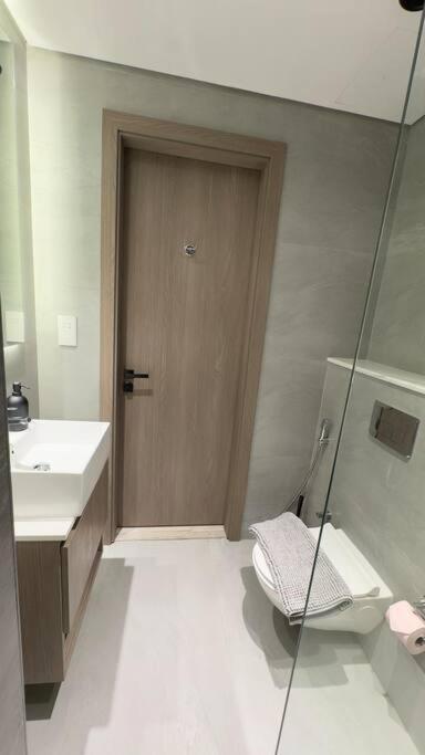 New! Modern Cosy Laya Heights Dubai